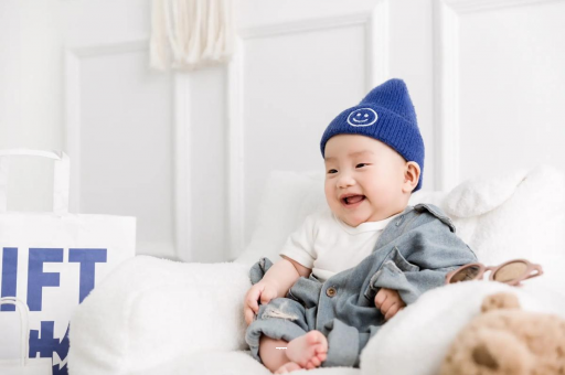 昌乐宝宝吃奶蹬腿烦躁扭动 昌乐宝宝吃奶蹬腿烦躁扭动